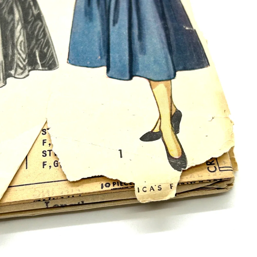 Simplicity Vintage 1947 Pattern #2262 Jr. Misses Dress & Cummerbund‎ Size 15